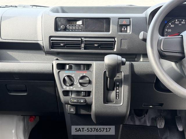 Daihatsu HIJET CARGO 2026-03 8650901-19