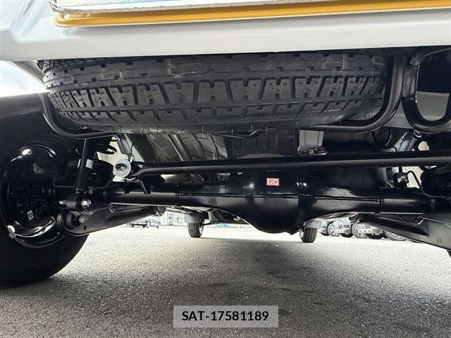 Daihatsu HIJET CARGO 2026-03 8650905-10