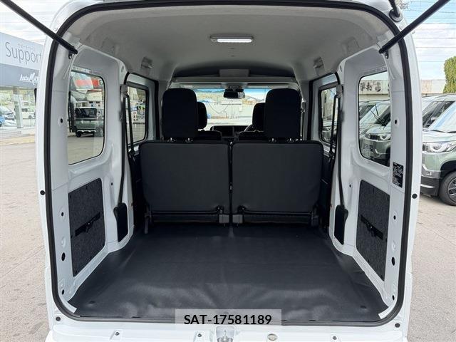 Daihatsu HIJET CARGO 2026-03 8650905-9