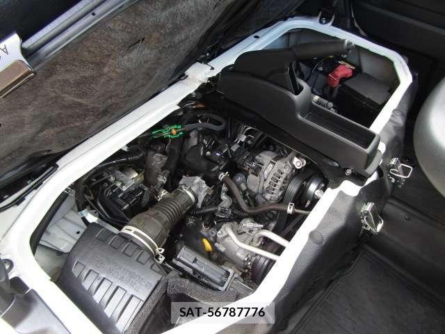 Daihatsu HIJET CARGO 2022-04 8651221-12