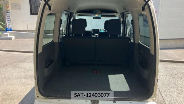 Daihatsu HIJET CARGO 2015-04 8651311-17