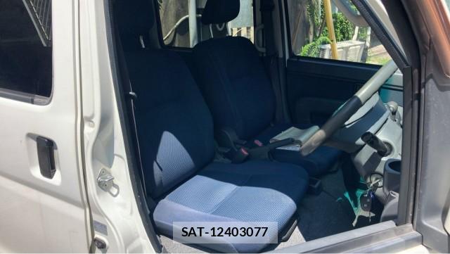 Daihatsu HIJET CARGO 2015-04 8651311-5