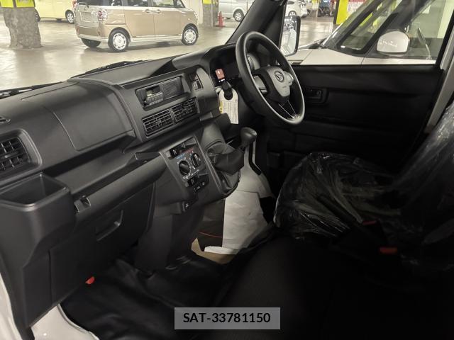 Daihatsu HIJET CARGO 2025-10 8652809-11