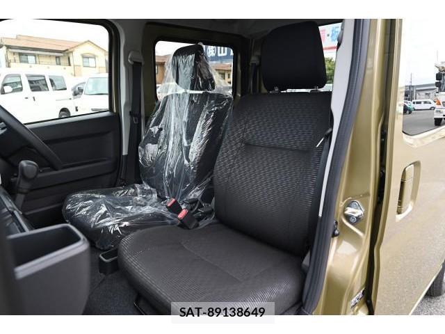 Daihatsu HIJET CARGO 2026-04 8652900-12