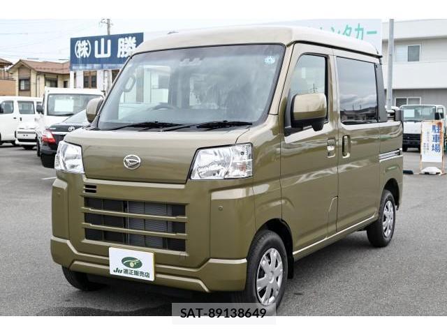 Daihatsu HIJET CARGO 2026-04 8652900-3