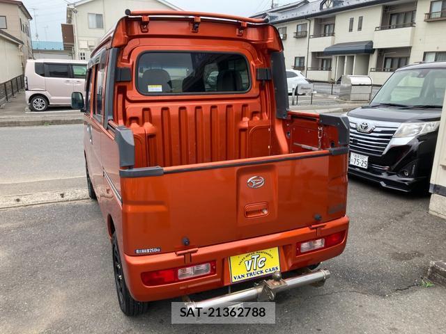 Daihatsu HIJET CARGO 2015-06 8653137-18