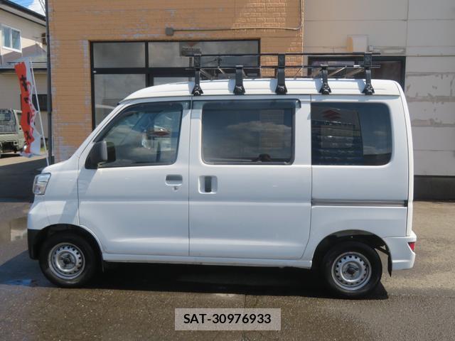 Daihatsu HIJET CARGO 2020-08 8653418-3