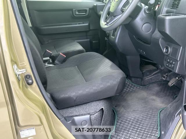 Daihatsu HIJET CARGO 2022-09 8653462-3
