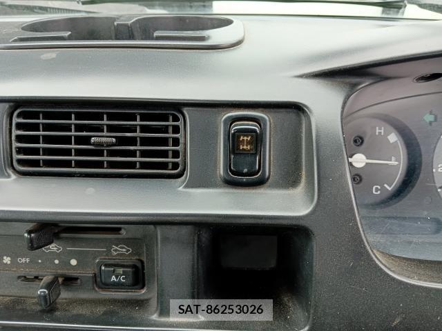 Daihatsu HIJET TRUCK 2000 8646755-16