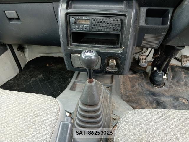 Daihatsu HIJET TRUCK 2000 8646755-18