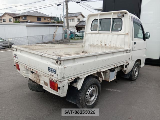 Daihatsu HIJET TRUCK 2000 8646755-4