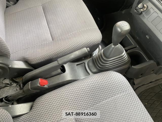 Daihatsu HIJET TRUCK 2016-04 8648687-16