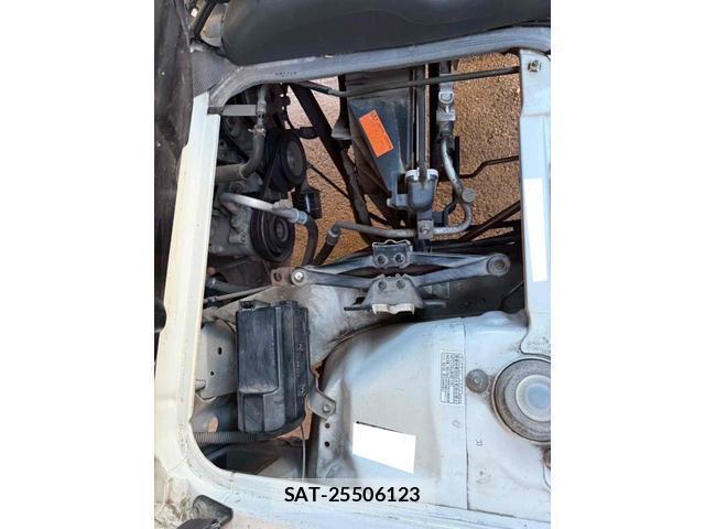 Daihatsu HIJET TRUCK 2011-08 8649375-18