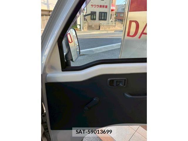 Daihatsu HIJET TRUCK 2005-10 8649376-6