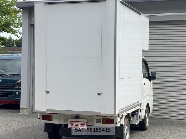 Daihatsu HIJET TRUCK 2016-06 8650120-1