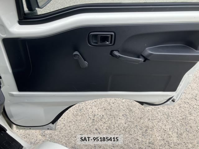 Daihatsu HIJET TRUCK 2016-06 8650120-9