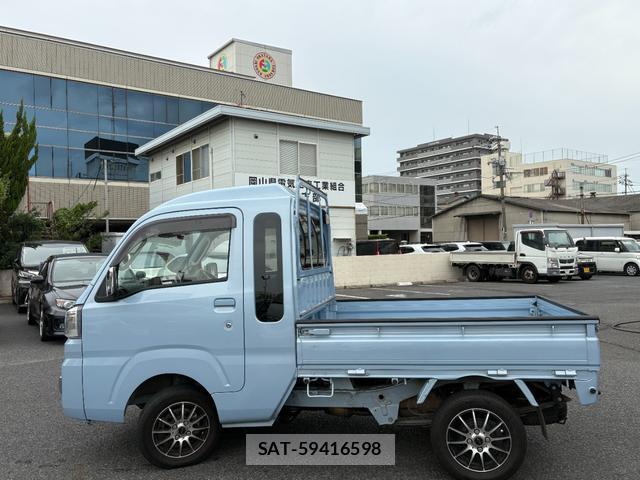 Daihatsu HIJET TRUCK 2021-08 8653321-9