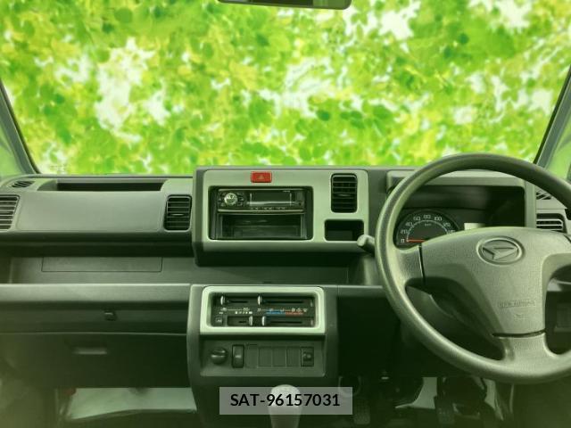 Daihatsu HIJET TRUCK 2017-09 8653591-3