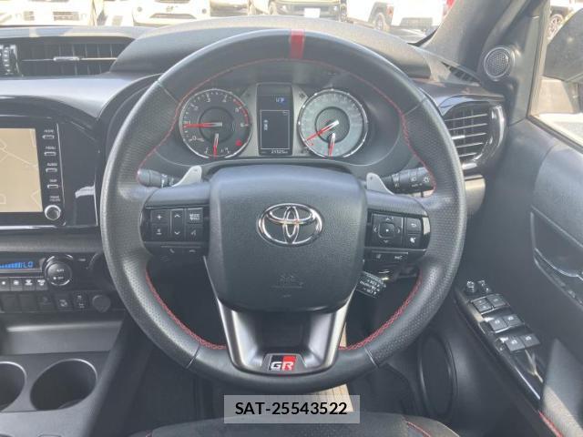 Toyota HILUX 2024-02 8651587-13