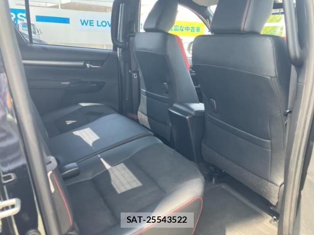 Toyota HILUX 2024-02 8651587-4