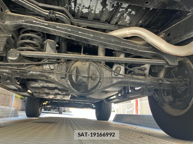 Toyota HILUX SURF 1996-06 8648364-3