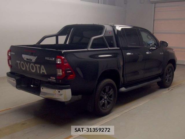 Toyota HILUX 2021-03 8647023-1