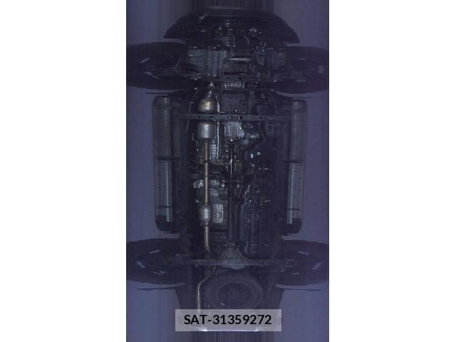 Toyota HILUX 2021-03 8647023-7