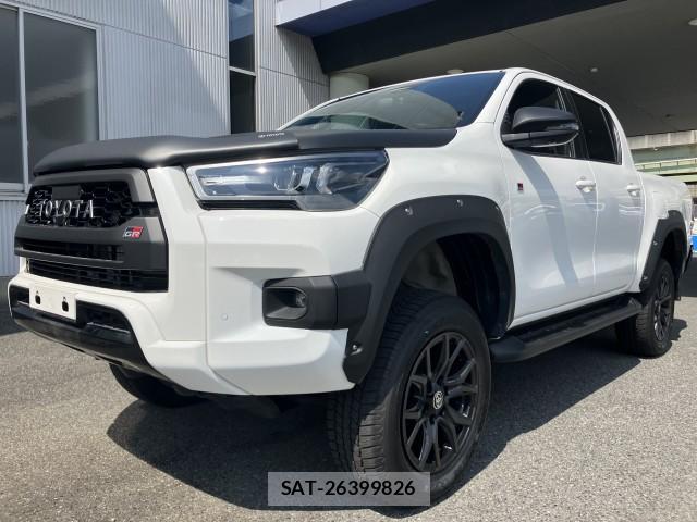 Toyota HILUX 2023-08 8647358-0