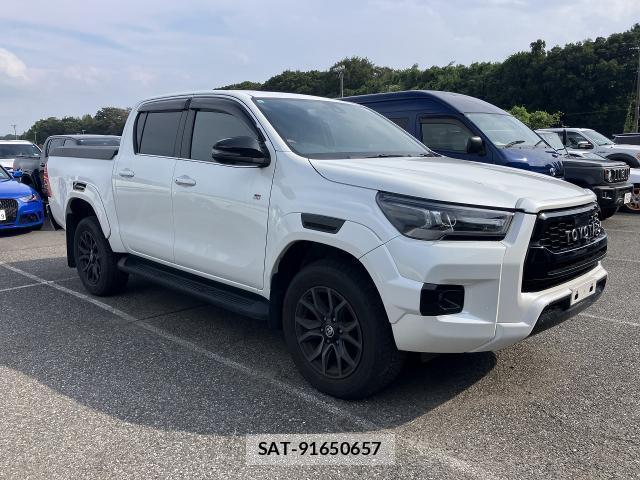 Toyota HILUX 2024-08 8648803-0