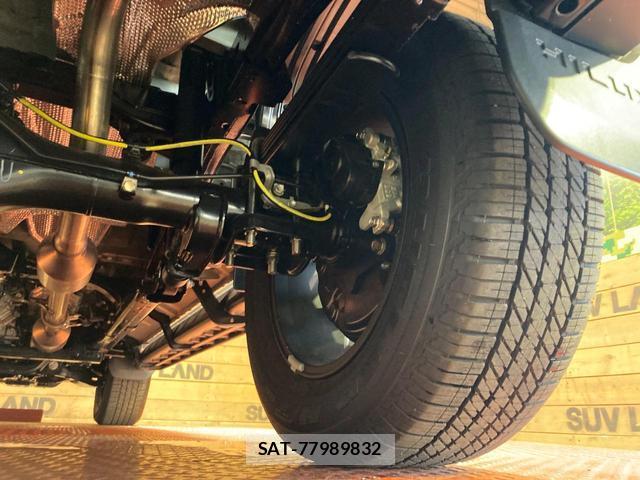 Toyota HILUX 2026-07 8649877-19