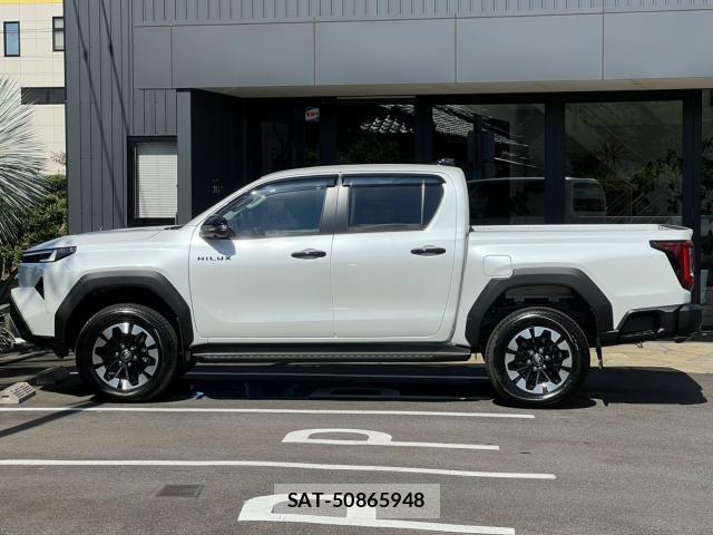 Toyota HILUX 2026-08 8649953-16