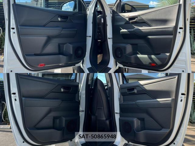 Toyota HILUX 2026-08 8649953-8