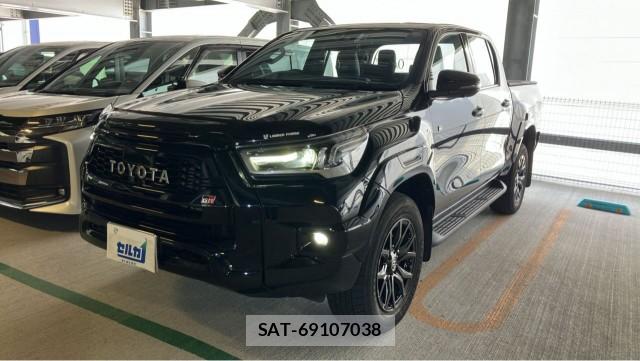 Toyota HILUX 2024-06 8651390-0