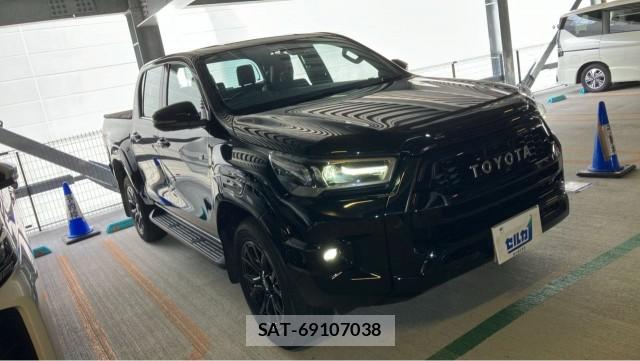 Toyota HILUX 2024-06 8651390-11