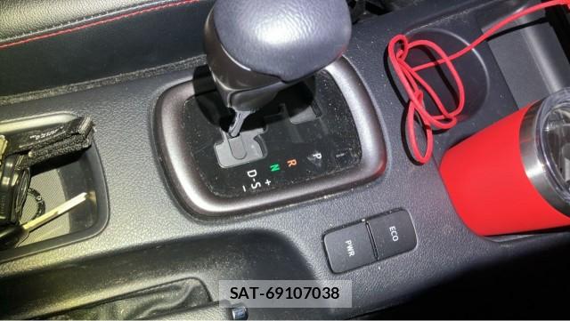 Toyota HILUX 2024-06 8651390-14