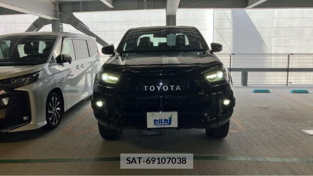 Toyota HILUX 2024-06 8651390-9