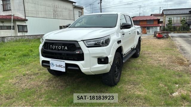Toyota HILUX 2023-07 8651398-0
