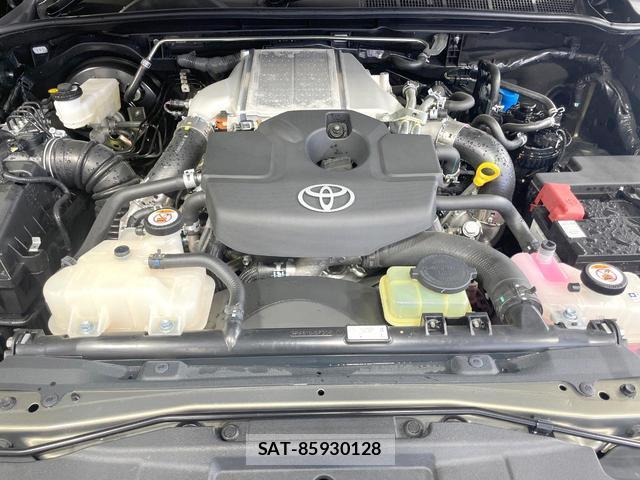 Toyota HILUX 2020-12 8651568-17