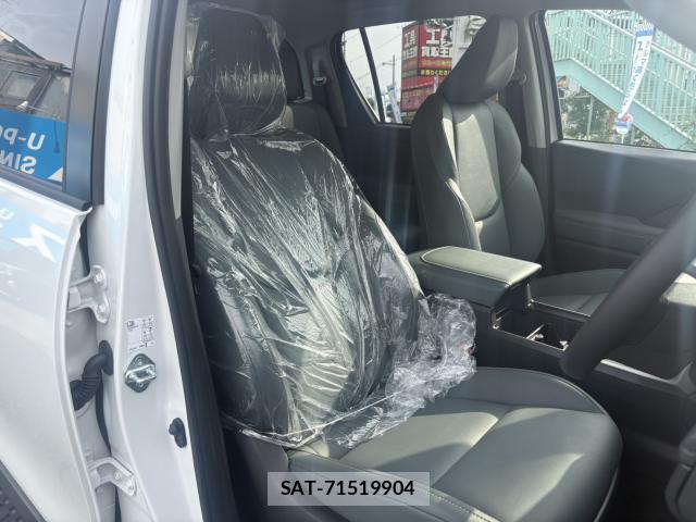 Toyota HILUX 2026-08 8651949-6