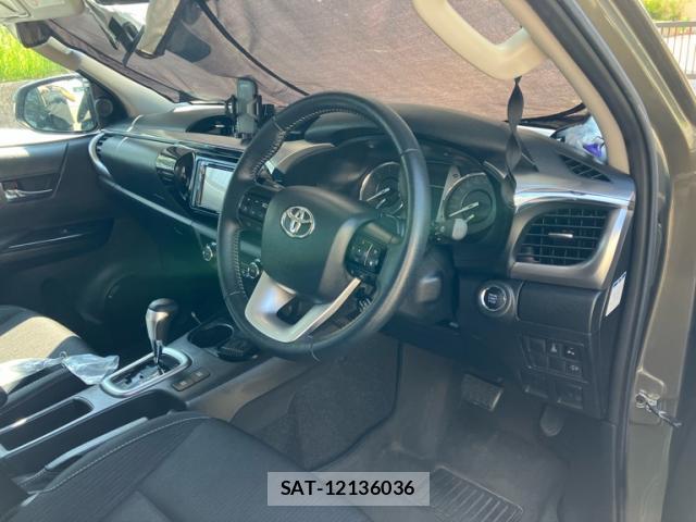 Toyota HILUX 2021-10 8652332-14
