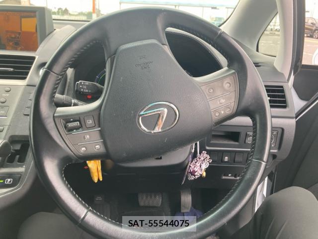 Lexus HS 2009-12 8648619-10