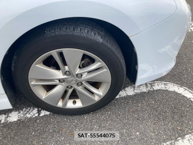 Lexus HS 2009-12 8648619-12