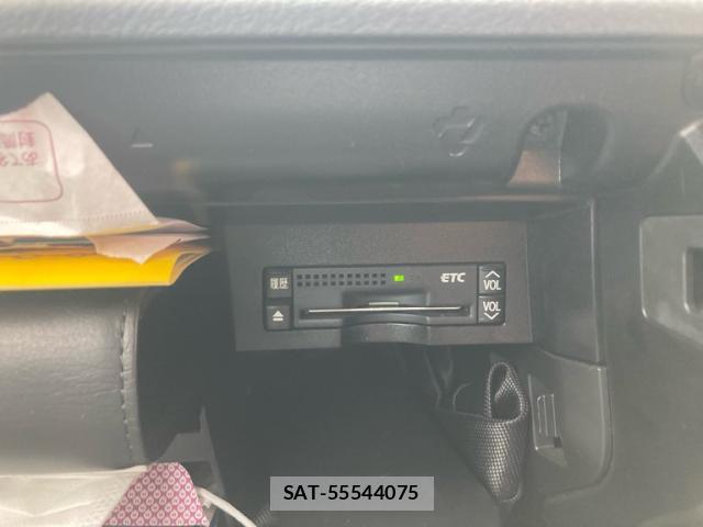 Lexus HS 2009-12 8648619-19