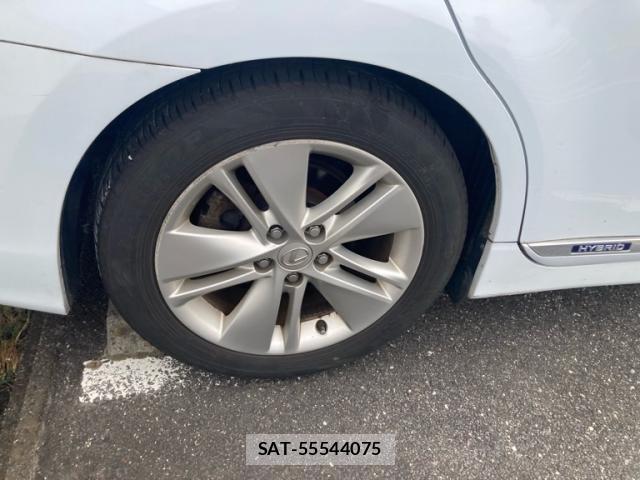 Lexus HS 2009-12 8648619-3