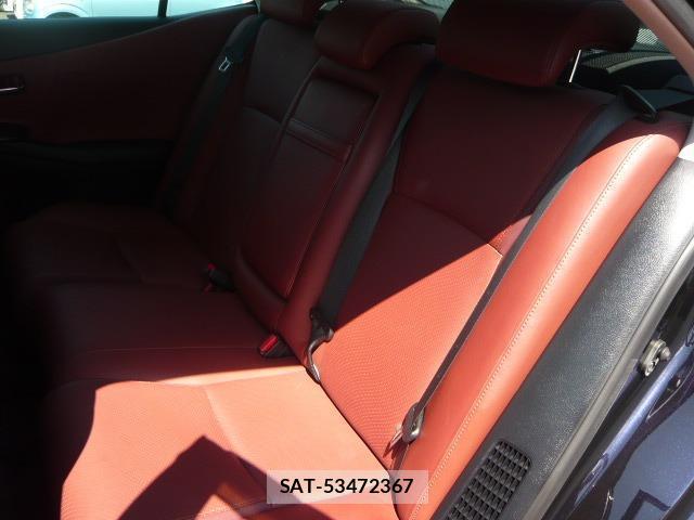 Lexus HS 2015-09 8649795-3