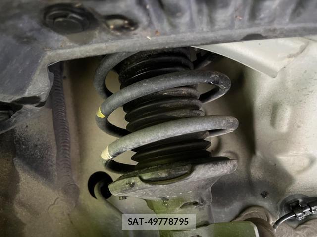 Suzuki HUSTLER 2021-02 8649824-19