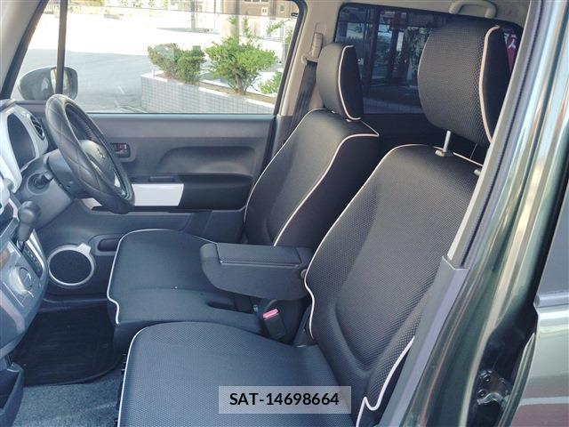 Suzuki HUSTLER 2015-01 8652925-11