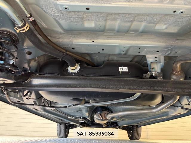Suzuki HUSTLER 2025-10 8652982-18
