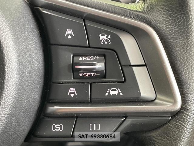 Subaru IMPREZA SPORTS 2017-02 8649772-4