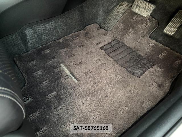 Honda INSIGHT EXCLUSIVE 2013-01 8647466-12